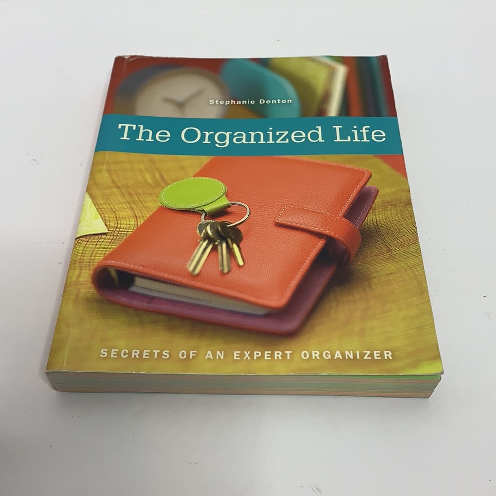 Book | The Organized Life | Secrets Of Organized | Bundled Pair - Picture 2 of 12